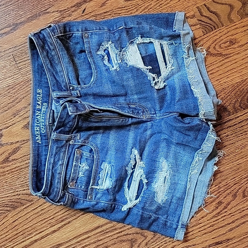 AE Super High Rise Shortie size 8